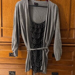 EUC Torrid Vintage 2-in-1 Sweater w/ Black Accent Faux Top size 3 Y2K Vintage